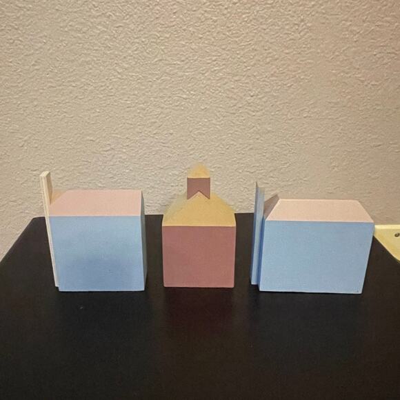 Set of 3 Little wooden houses, wooden blocks - Picture 7 of 10